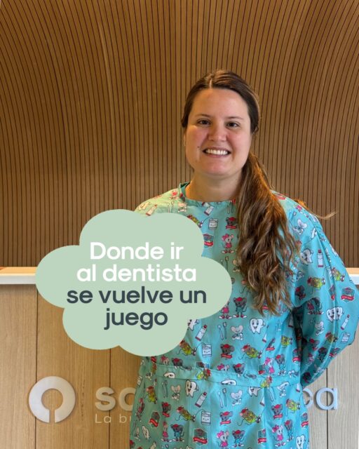 Dónde ir al dentista se vuelve un juego 🩵🌈  En Club Ratón Pérez, venir al dentista no es solo una consulta… ¡es toda una experiencia! 🐭✨
Creamos un entorno lúdico donde los niños disfrutan, juegan y aprenden, transformando cada visita en un momento positivo y sin miedo.  Porque cuando se sienten seguros y felices, cuidarse los dientes también se vuelve parte de la diversión 🦷💛  Transformemos juntos la experiencia de ir al dentista:
niños libres de caries y sin miedo al dentista.